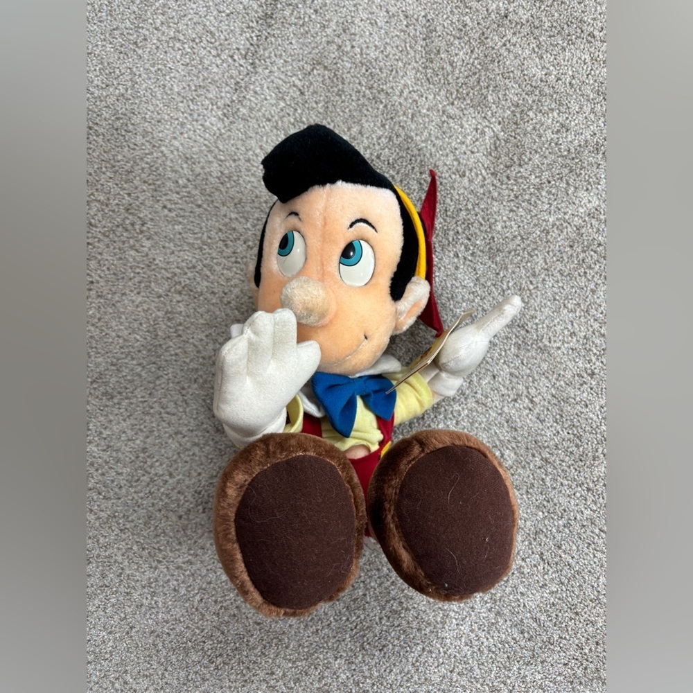 NEW! Vintage Pinocchio Doll Disneyland Walt Disney World Cloth Plush Sitting - Picture 7 of 7